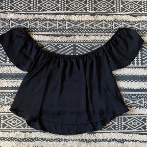 American eagle off the shoulder top